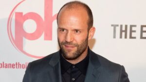 اولین پوستر از فیلم Mutiny با حضور جیسون استاتهام